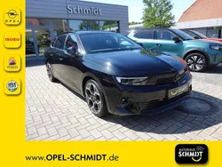 Karbon schwarz (metallic) Gebraucht 2024 Opel Astra Ultimate Kombi | 26.590 € (Fairer Preis)
