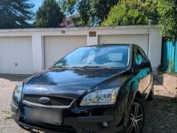 Gebraucht 2007 Ford Focus Limousine | 1.600 €
