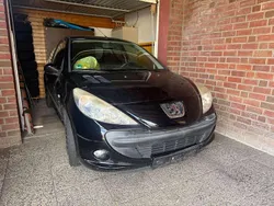 Schwarz Gebraucht 2009 Peugeot 206+ Kleinwagen | 700 € (Superpreis)