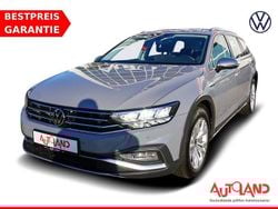 Grau Gebraucht 2023 VW Passat Alltrack Kombi | 26.950 € (Superpreis)