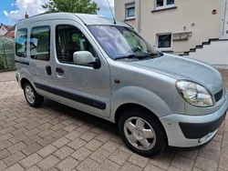 Silber Gebraucht 2003 Renault Kangoo Privilege Van / Kleinbus | 4.700 €