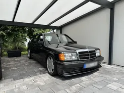 Schwarz Gebraucht 1990 Mercedes 190 Limousine | 17.900 €
