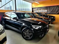 Schwarz Gebraucht 2020 Mercedes GLC300e AMG Limousine | 44.990 € (Etwas zu teuer)