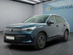 Blau Gebraucht 2024 VW Tiguan SUV | 39.349 € (Etwas zu teuer)