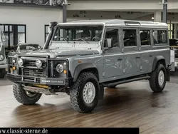 Grau Gebraucht 2002 Land Rover Defender SUV | 84.500 €