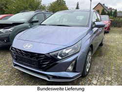 Blau Neu 2025 Hyundai i20 Limousine | 16.750 € (Guter Preis)