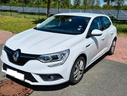 Weiß Gebraucht 2016 Renault Mégane III Limousine | 7.600 € (Fairer Preis)