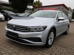 Silber Gebraucht 2022 VW Passat Kombi | 18.490 € (Fairer Preis)
