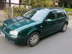 Grün Gebraucht 2000 VW Golf IV Limousine | 1.900 € (Fairer Preis)