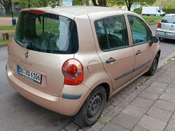Gold Gebraucht 2005 Renault Modus Dynamique Van / Kleinbus | 1.100 € (Fairer Preis)
