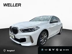 Alpinweiss iii (weiß) Gebraucht 2024 BMW M135 Comfort Edition Kleinwagen | 38.350 € (Fairer Preis)