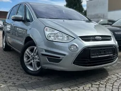 Silber Gebraucht 2010 Ford S-MAX Titanium Van / Kleinbus | 8.998 € (Fairer Preis)