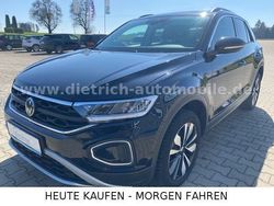 Deep black perleffekt (metallic) Gebraucht 2023 VW T-Roc Move SUV | 19.990 € (Fairer Preis)
