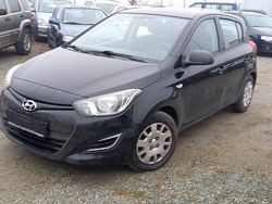 Schwarz Gebraucht 2013 Hyundai i20 Kleinwagen | 2.250 € (Guter Preis)