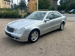 Silber Gebraucht 2006 Mercedes E200 Limousine | 3.900 € (Fairer Preis)