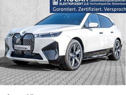 Weiß Gebraucht 2022 BMW iX Sport Line SUV | 43.590 € (Guter Preis)