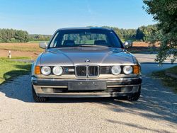 Beige Gebraucht 1988 BMW 735 Limousine | 6.750 €