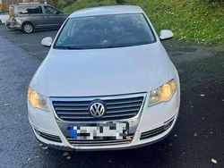 Weiß Gebraucht 2007 VW Passat Sportline Limousine | 3.000 € (Guter Preis)