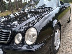 Schwarz Gebraucht 2002 Mercedes CLK320 Elegance Cabrio | 6.350 € (Fairer Preis)
