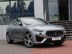 Grau Gebraucht 2021 Maserati Levante SUV | 49.900 €