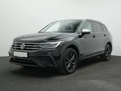 Deep black perleffekt Gebraucht 2024 VW Tiguan Allspace Pro SUV | 41.450 € (Fairer Preis)