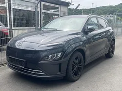 Schwarz dark knight / mic (metallic) Gebraucht 2022 Hyundai Kona SUV | 21.500 € (Guter Preis)