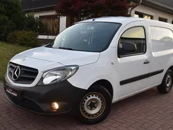 Weiß Gebraucht 2015 Mercedes Citan 109 Van / Kleinbus | 4.499 € (Guter Preis)