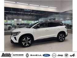 Perlmuttweiss metallic/dach i Gebraucht 2024 Renault Austral Techno SUV | 29.980 € (Etwas zu teuer)