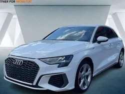 Weiß Gebraucht 2022 Audi A3 Sportback e-tron Advanced Limousine | 26.680 € (Fairer Preis)