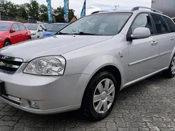 Grau Gebraucht 2010 Chevrolet Nubira Kombi | 3.200 € (Teuer)