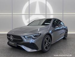 Grau Gebraucht 2025 Mercedes CLA200 AMG line Coupé | 36.479 € (Fairer Preis)