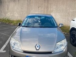 Braun Gebraucht 2009 Renault Laguna III Limousine | 3.000 € (Guter Preis)