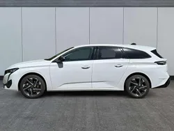 Weiß Neu 2025 Peugeot 308 Allure Kombi | 29.280 € (Guter Preis)