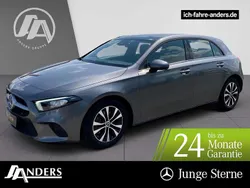 Mountaingrau Gebraucht 2021 Mercedes A180 Limousine | 26.694 € (Etwas zu teuer)