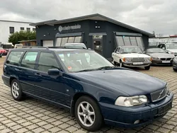 Blau Gebraucht 1998 Volvo V70 Kombi | 1.800 € (Fairer Preis)