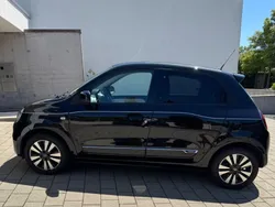 Schwarz Gebraucht 2020 Renault Twingo Intens Kleinwagen | 11.250 € (Fairer Preis)
