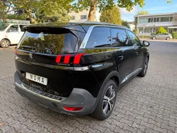 Gebraucht 2018 Peugeot 5008 Allure Van / Kleinbus | 12.971 € (Teuer)