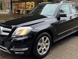 Schwarz/baltic black metallik Gebraucht 2014 Mercedes GLK220 SUV | 15.799 € (Fairer Preis)