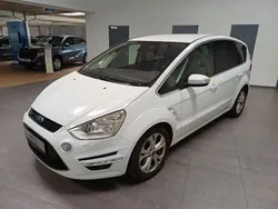 Weiß Gebraucht 2013 Ford S-MAX Titanium Van / Kleinbus | 3.950 € (Fairer Preis)