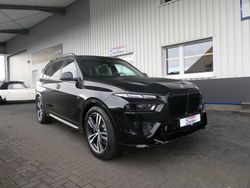 Schwarz Gebraucht 2024 BMW X7 M Sport SUV | 82.900 € (Superpreis)