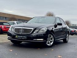Schwarz Gebraucht 2012 Mercedes E250 Limousine | 12.990 € (Fairer Preis)