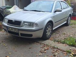 Silber Gebraucht 2004 Skoda Octavia Limousine | 1.100 € (Superpreis)