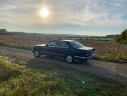 Blau Gebraucht 1988 Mercedes 420 SE Limousine | 12.950 €