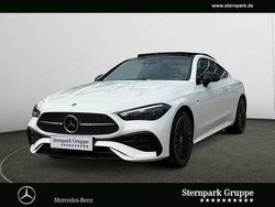 Weiß Gebraucht 2024 Mercedes CLE300 AMG Coupé | 61.720 €