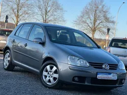 Grau Gebraucht 2005 VW Golf V Trendline Limousine | 2.999 € (Fairer Preis)