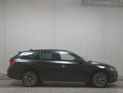 Schwarz Gebraucht 2022 Skoda Octavia Ambiente Kombi | 20.780 € (Superpreis)