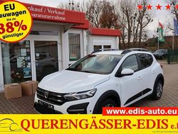 Weiß Gebraucht 2022 Dacia Sandero Stepway SUV | 15.490 € (Fairer Preis)