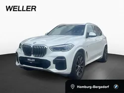 Mineralweiß (weiß) Gebraucht 2022 BMW X5 Performance SUV | 56.450 € (Superpreis)