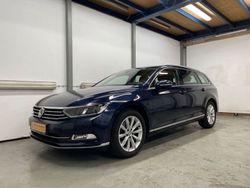 Blau Gebraucht 2016 VW Passat Highline Kombi | 12.999 € (Guter Preis)