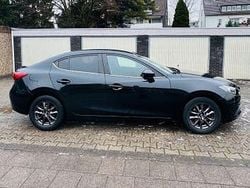 Schwarz Gebraucht 2015 Mazda 3 Black Limited Limousine | 8.400 € (Fairer Preis)